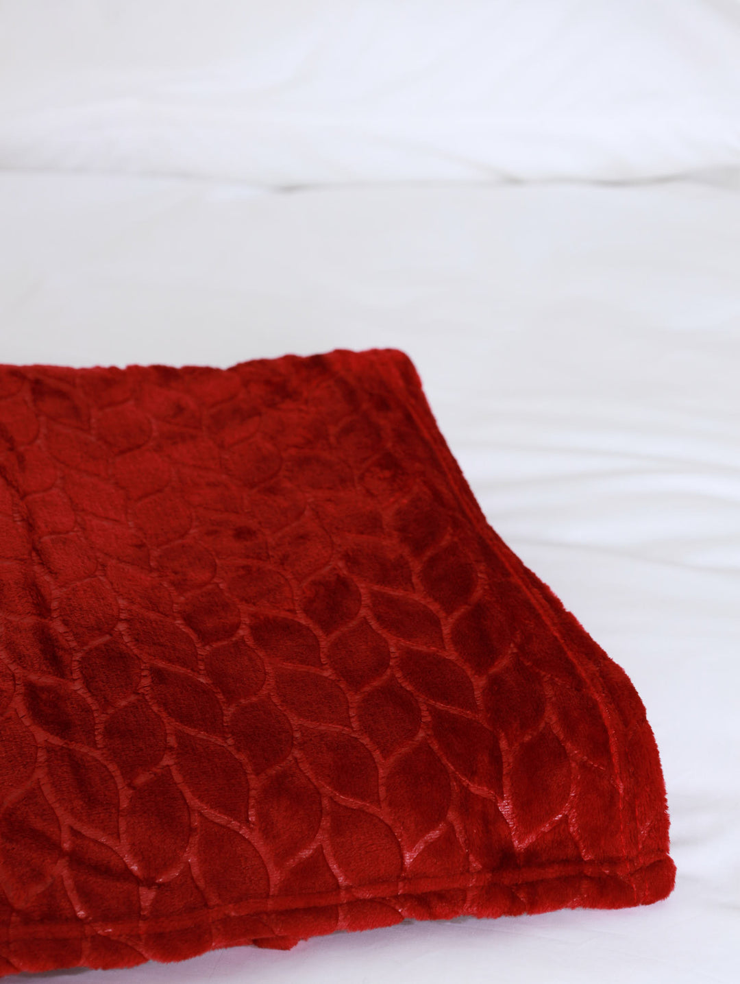 Plait Embossed Blanket - 125cm X 150cm