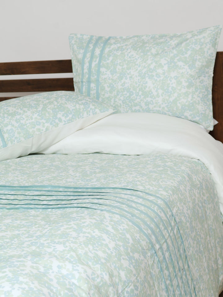 Leopard Surf Pleated Duvet