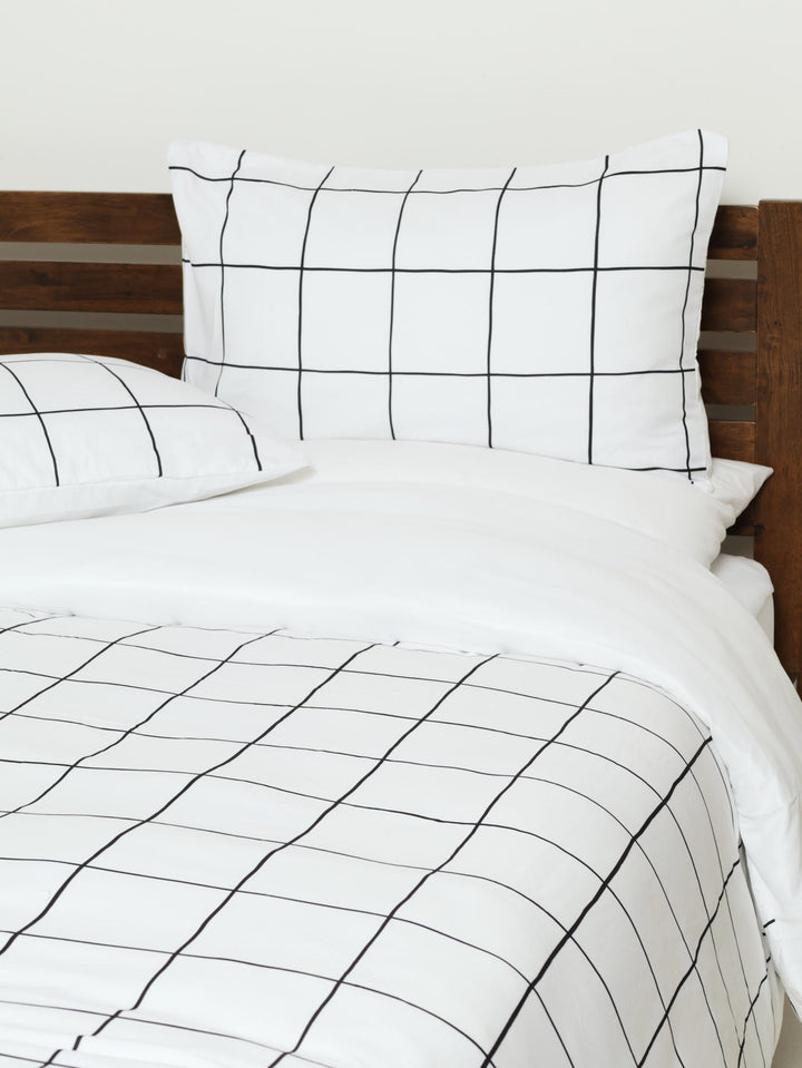 Grid Microfibre Duvet