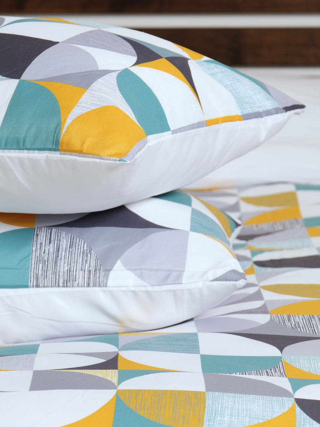 Retro Circles Duvet - Multi