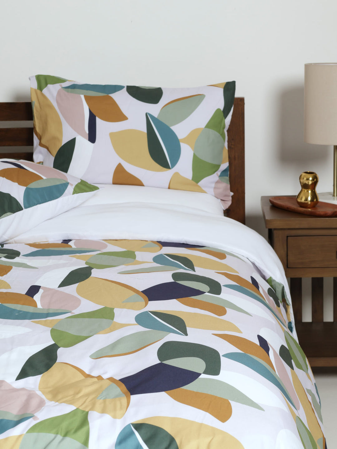 Silhouette Leaf Duvet - Green