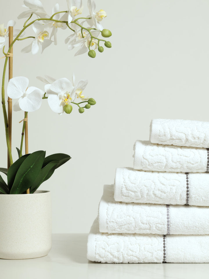 Otawa Bath Towels - White