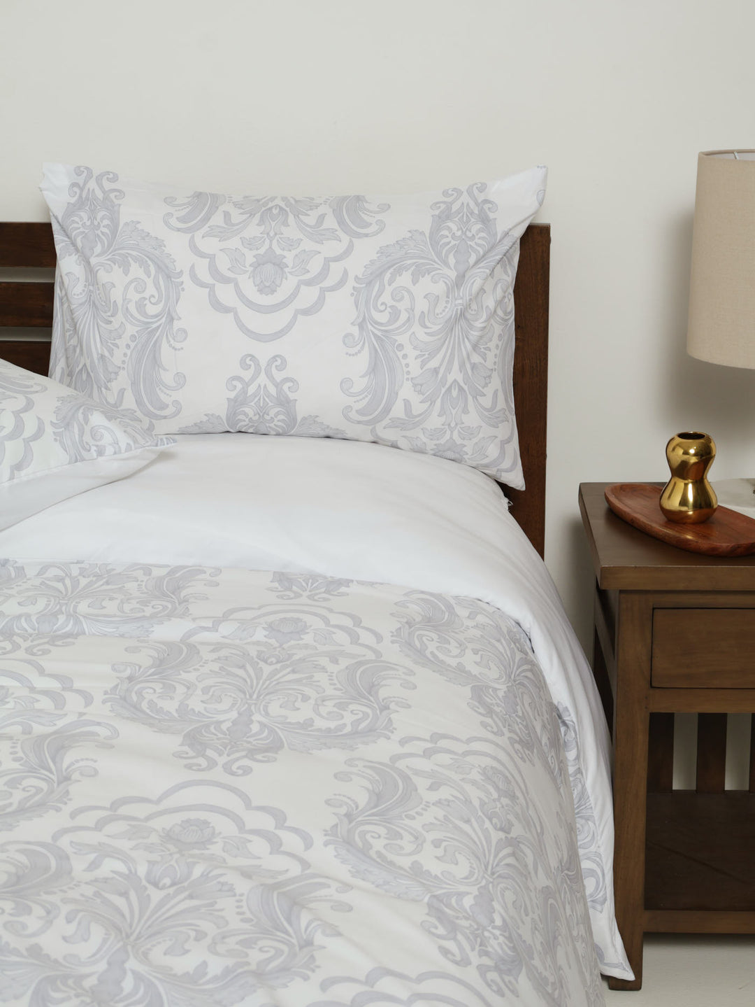 Kinsley Damask Duvet Set