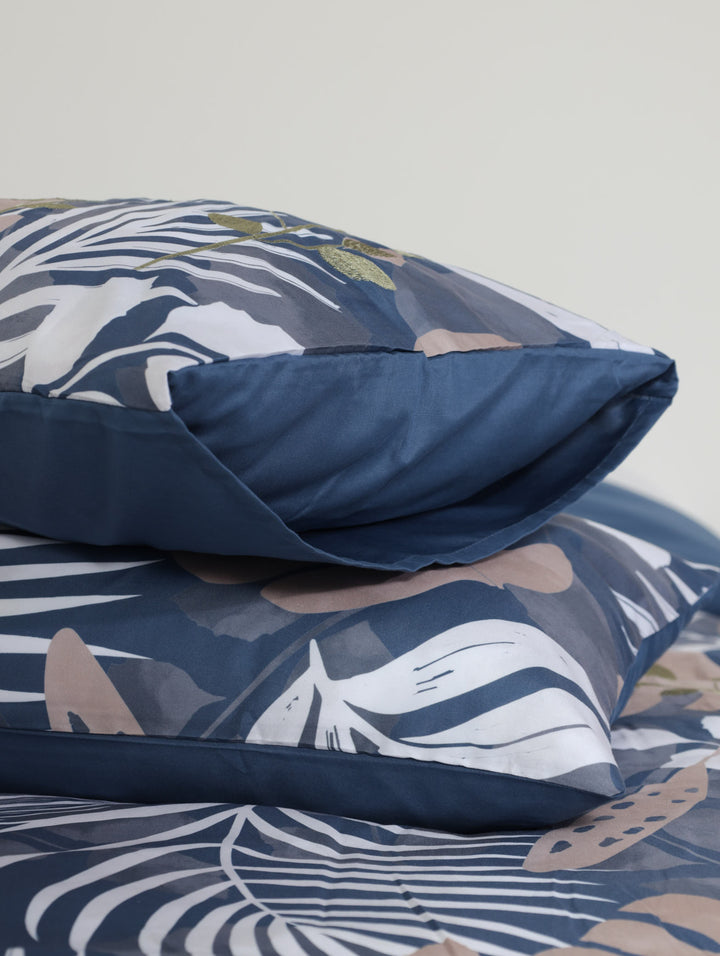 Printed Blue Tropical Leaves Embroidered Duvet