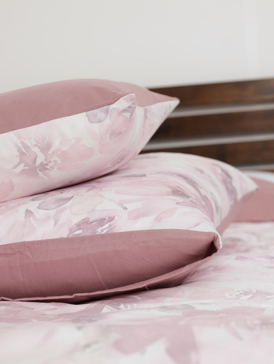 Victoria Floral Duvet - Mauve