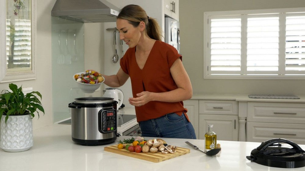 Bennett Read Superchef 6 Multicooker Pressure Cooker